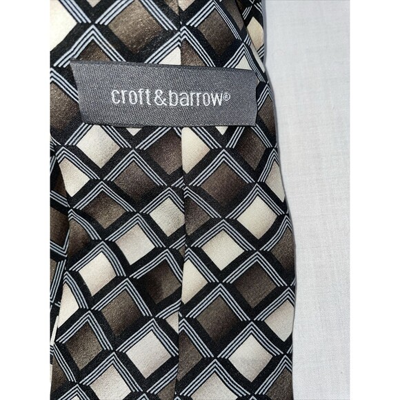 Croft & Barrow Dress Tie Men’s Size 60” Brown Tan Geometric 100% Silk Formal - Picture 2 of 13